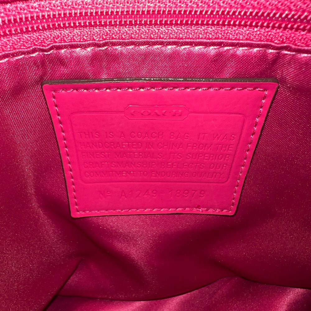 Coach Pink and Cream Signature Shoulder Bag - Picture 8 of 12